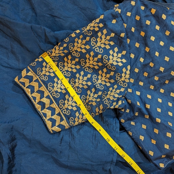 Cbazaar blue layered handkerchief lehenga, pink dupatta, size 16-18 or XL-2X - Picture 3 of 6